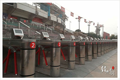 國內某體育場門禁安裝